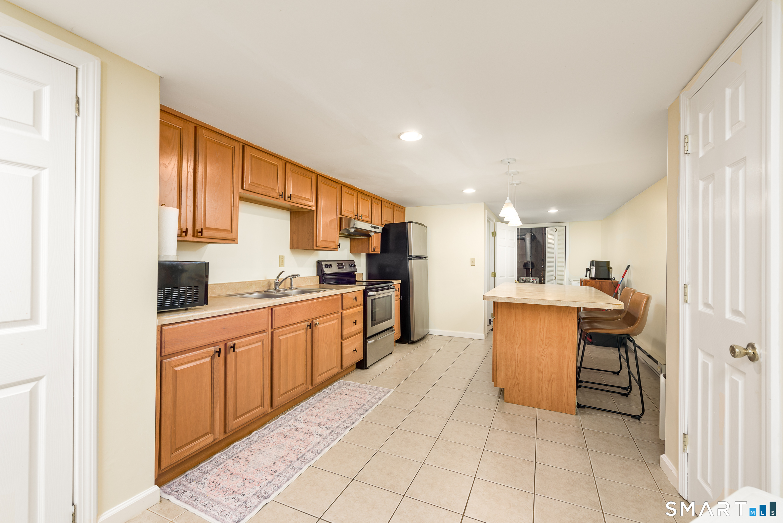 31 Winthrop Road Windsor CT 06095
