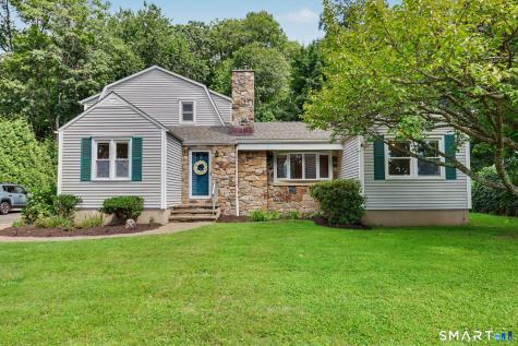 18 Buttonball Trail Norwalk CT 06851