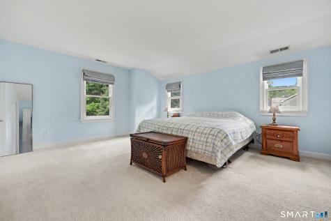 18 Buttonball Trail Norwalk CT 06851