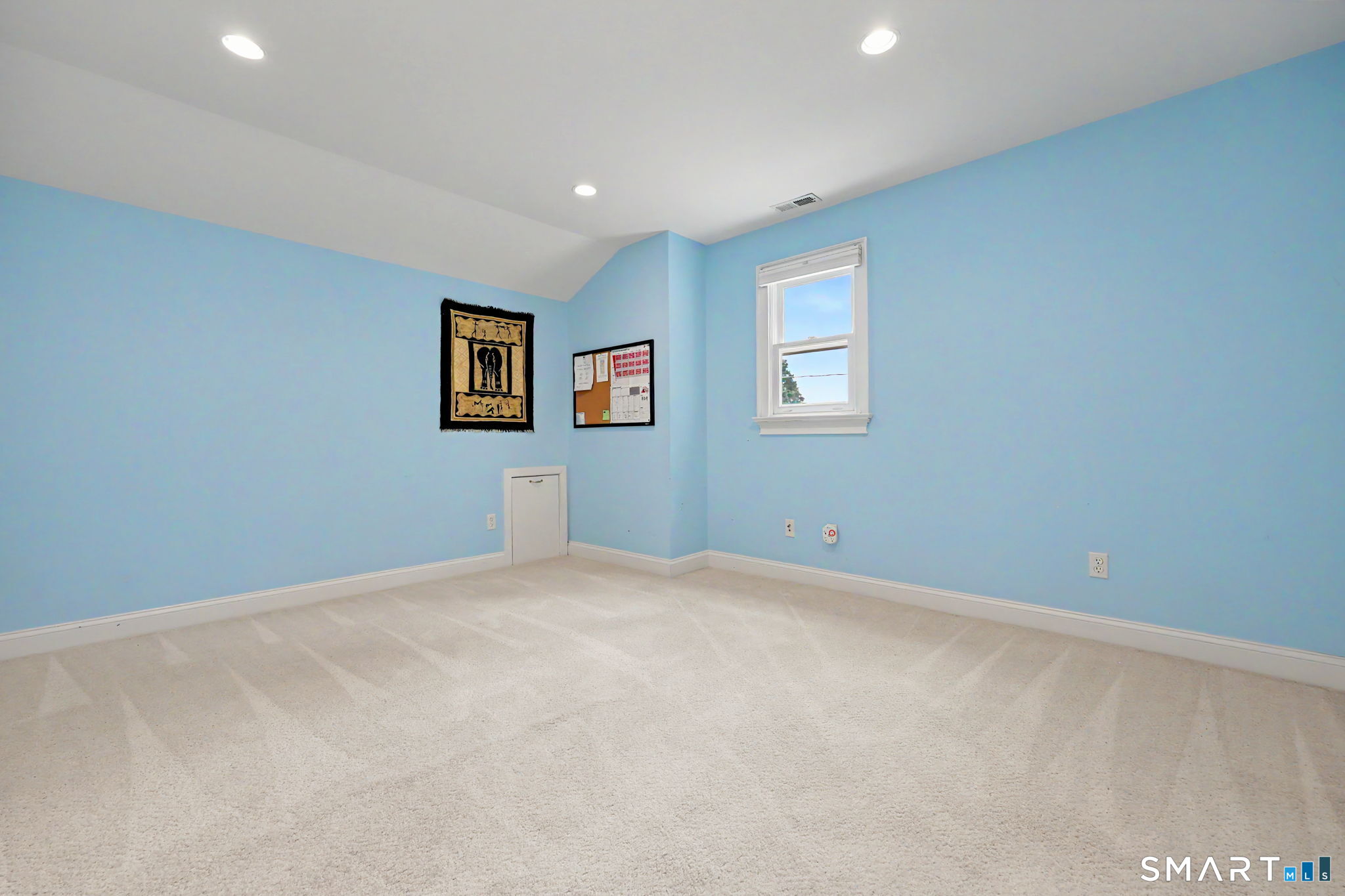 18 Buttonball Trail Norwalk CT 06851