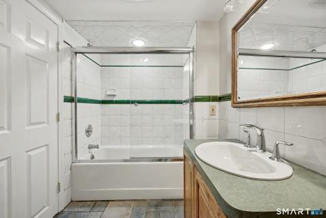 18 Buttonball Trail Norwalk CT 06851