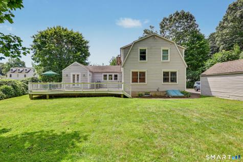 18 Buttonball Trail Norwalk CT 06851