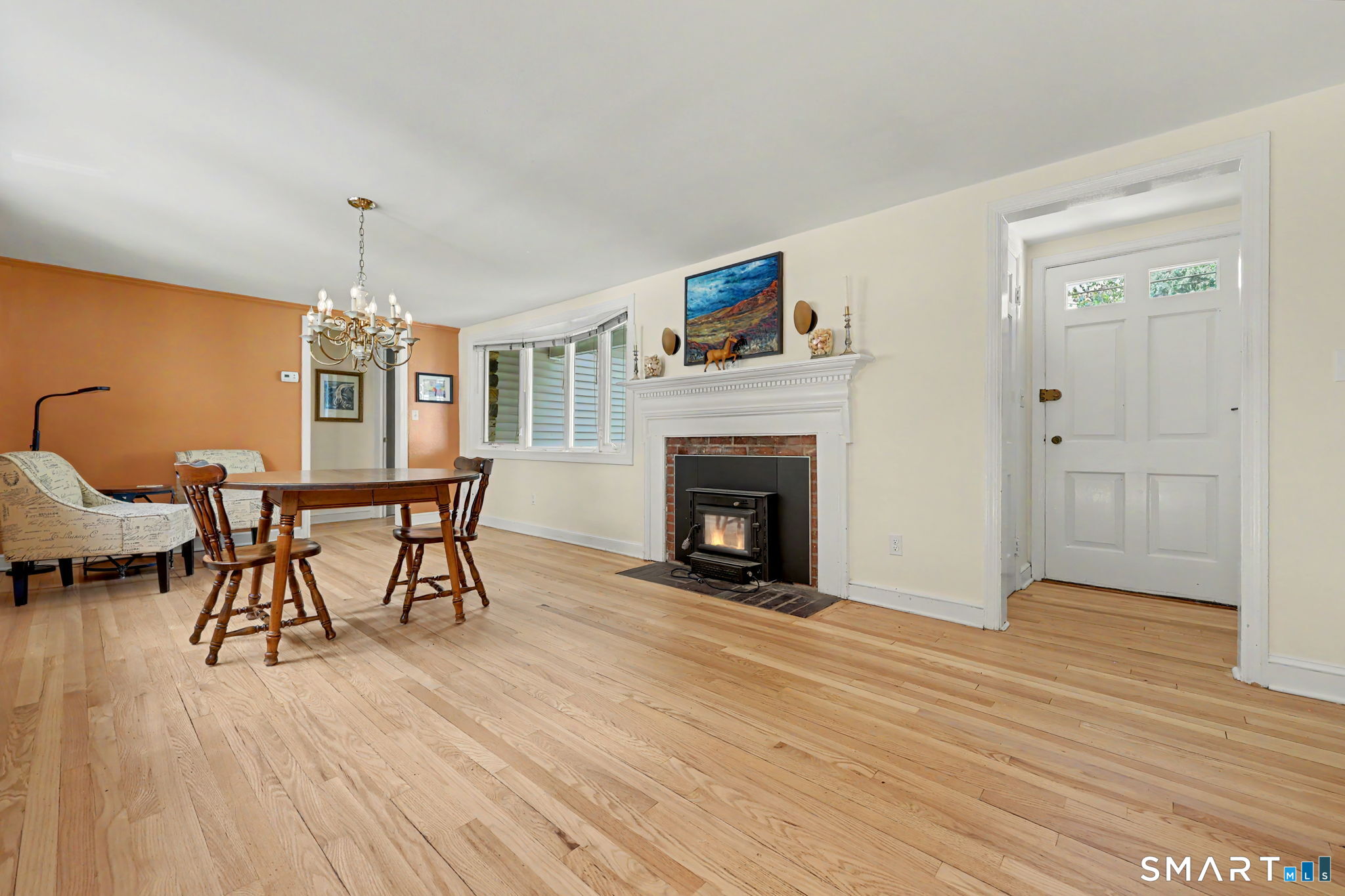 18 Buttonball Trail Norwalk CT 06851
