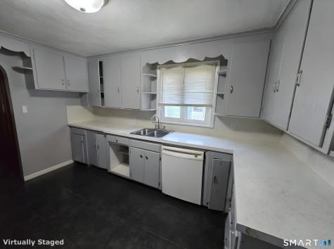 7 Willys Street East Hartford CT 06118