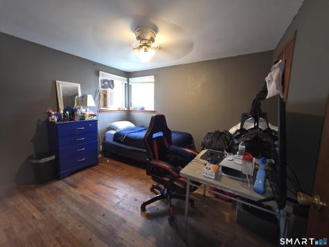 8 Matthew Road East Hartford CT 06108