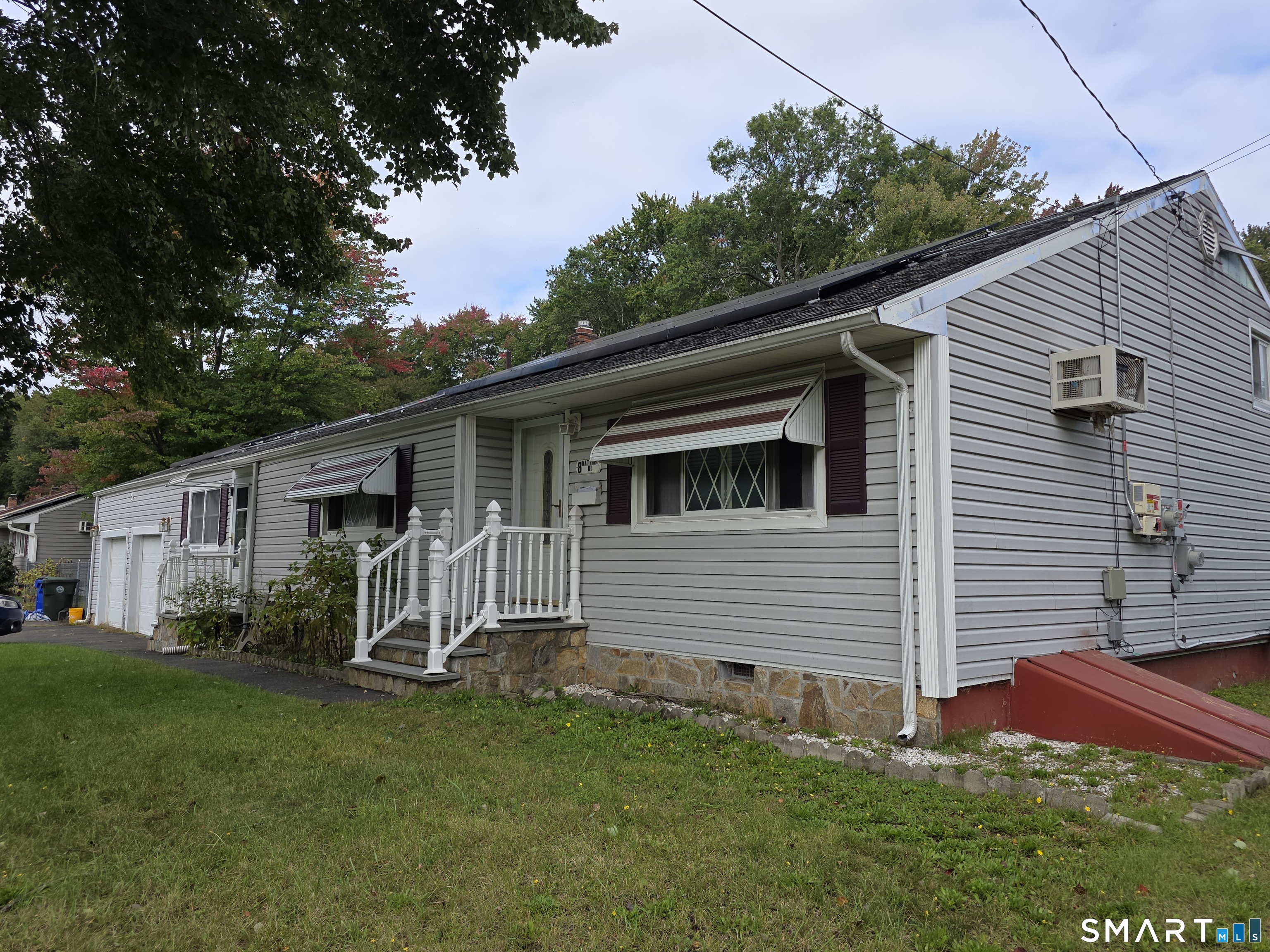 8 Matthew Road East Hartford CT 06108