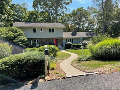 4 Ground Pine Lane Easton CT 06612