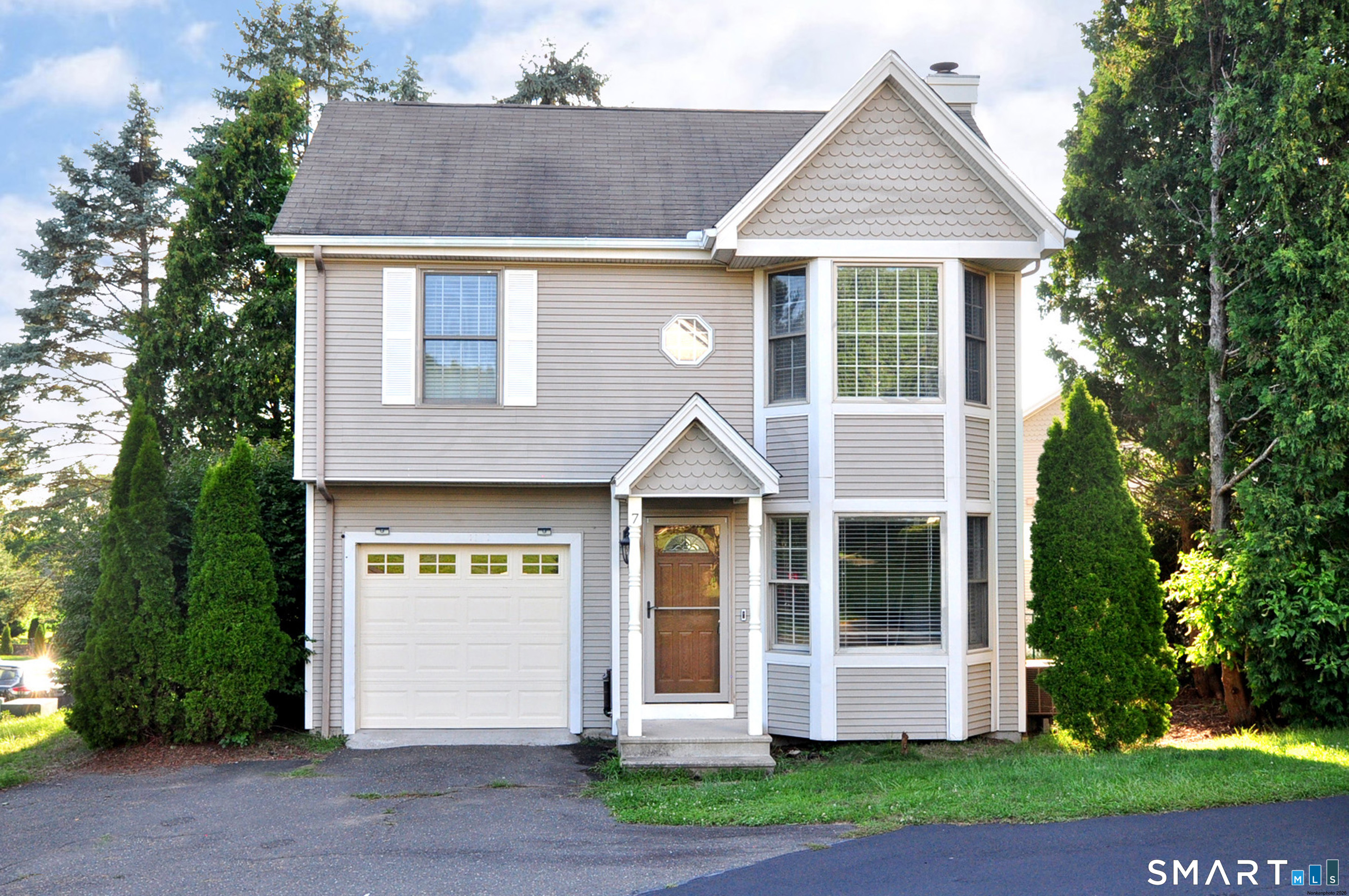 7 Bittersweet Lane South Windsor CT 06074