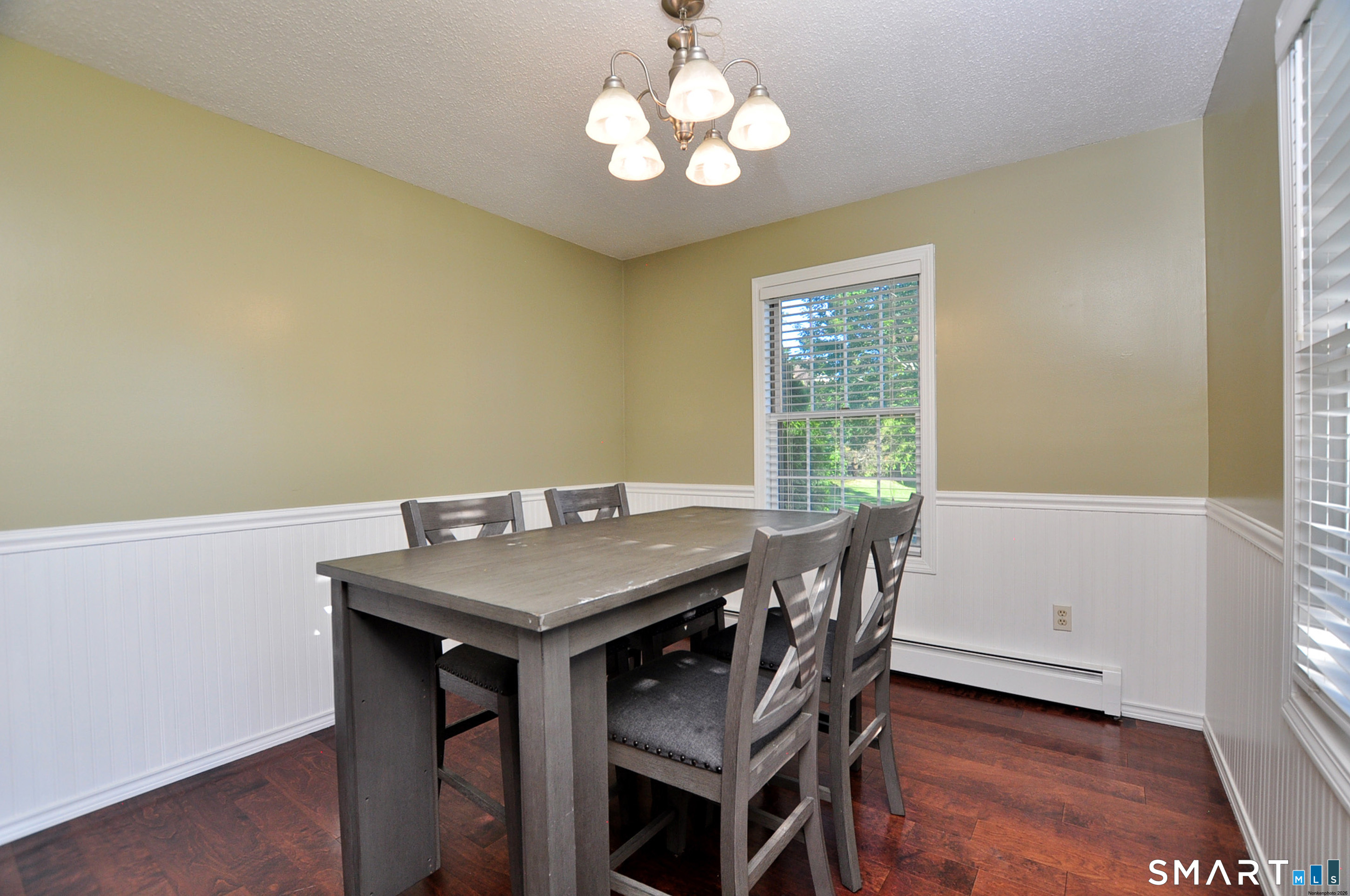 7 Bittersweet Lane South Windsor CT 06074