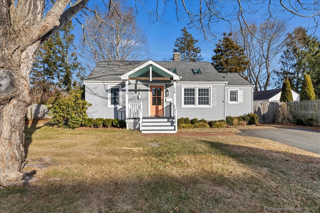 26 Cedar Island Avenue Clinton CT 06413