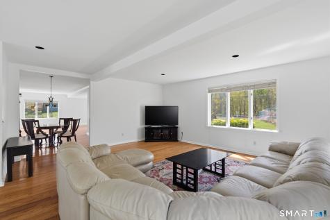 252 Willard Avenue Newington CT 06111