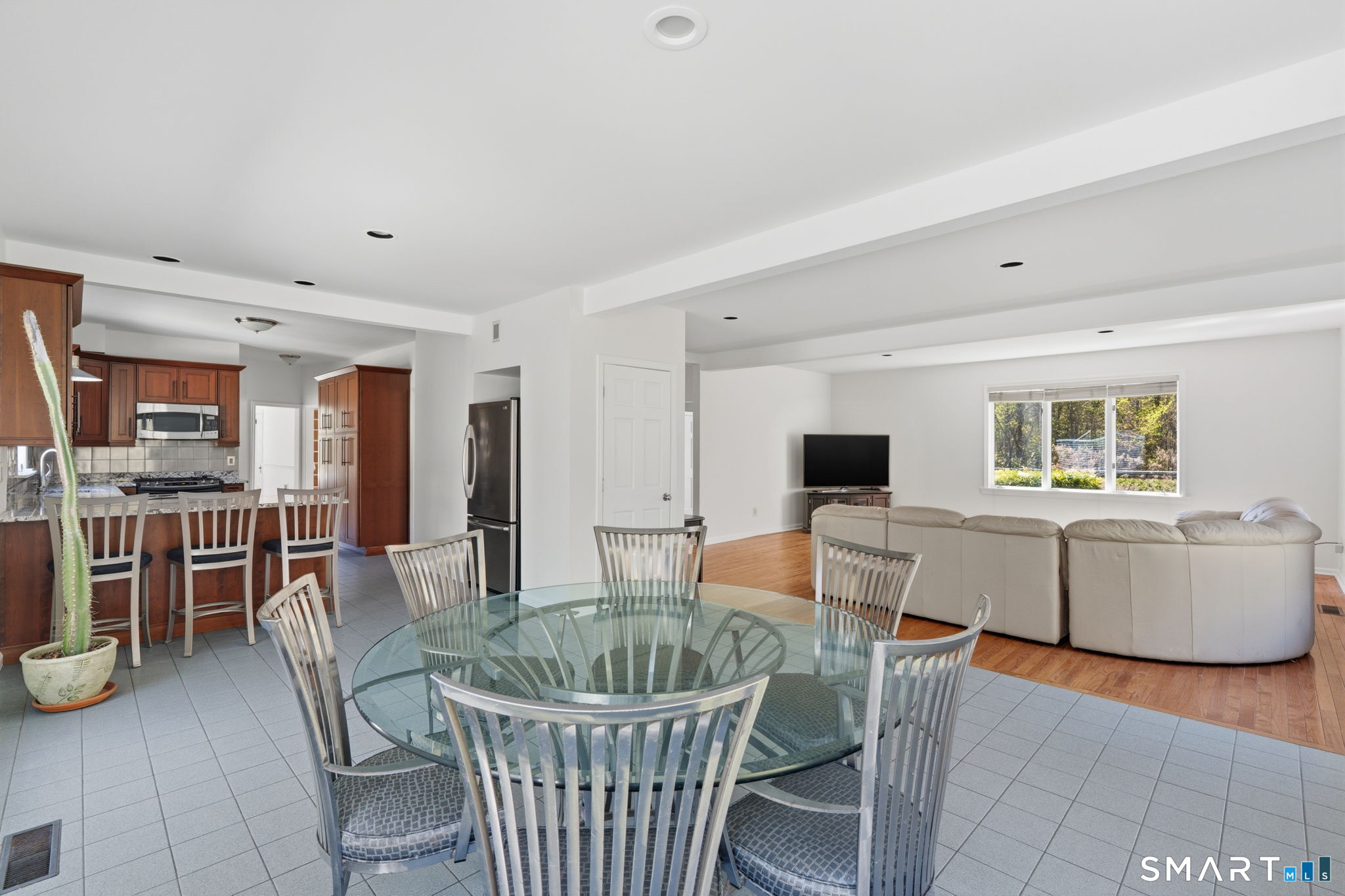 252 Willard Avenue Newington CT 06111