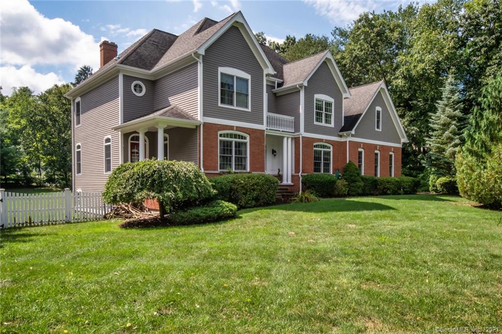 7 Avalon Drive Avon CT 06001