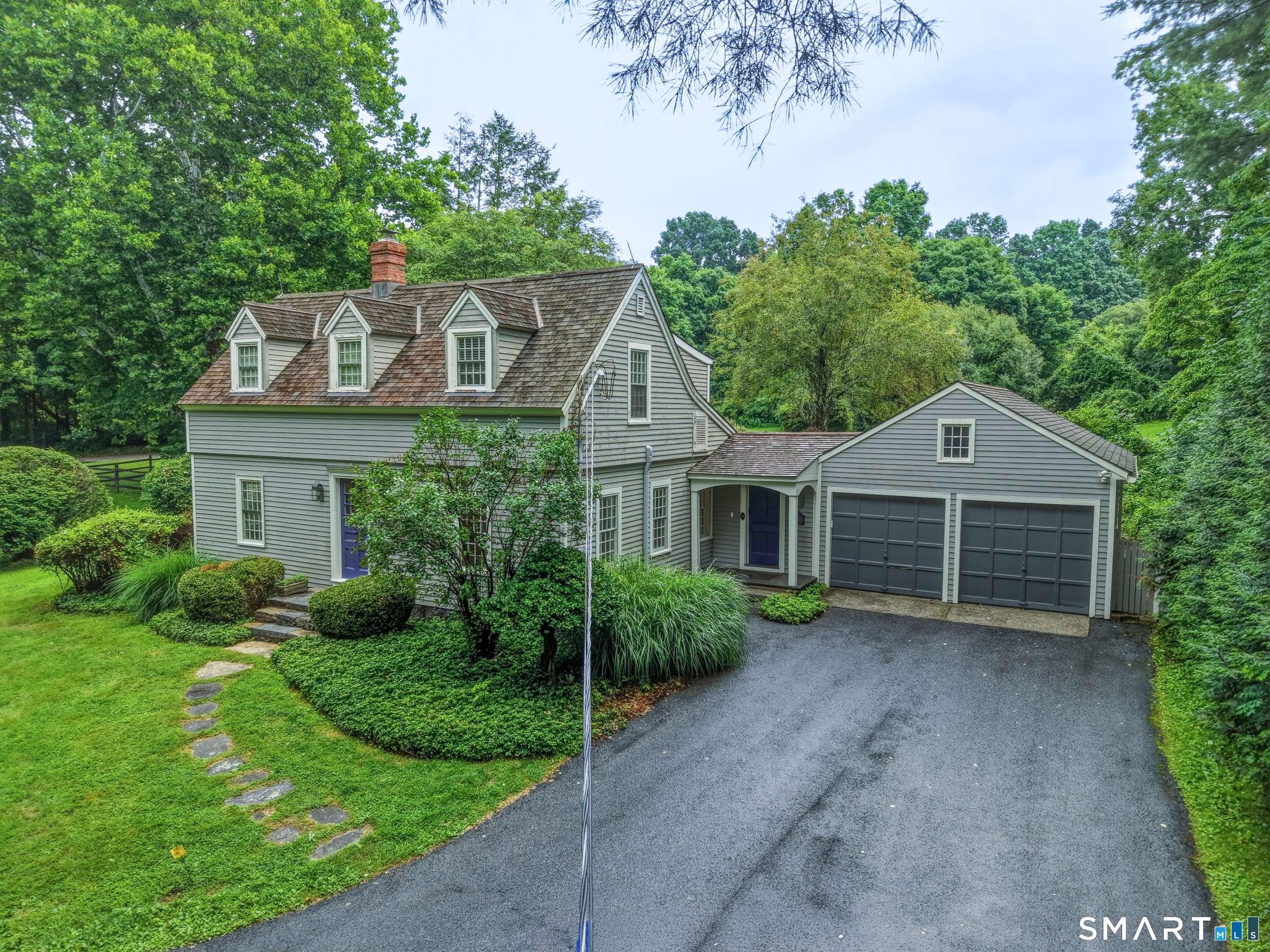 17 Curtiss Road Woodbury CT 06798