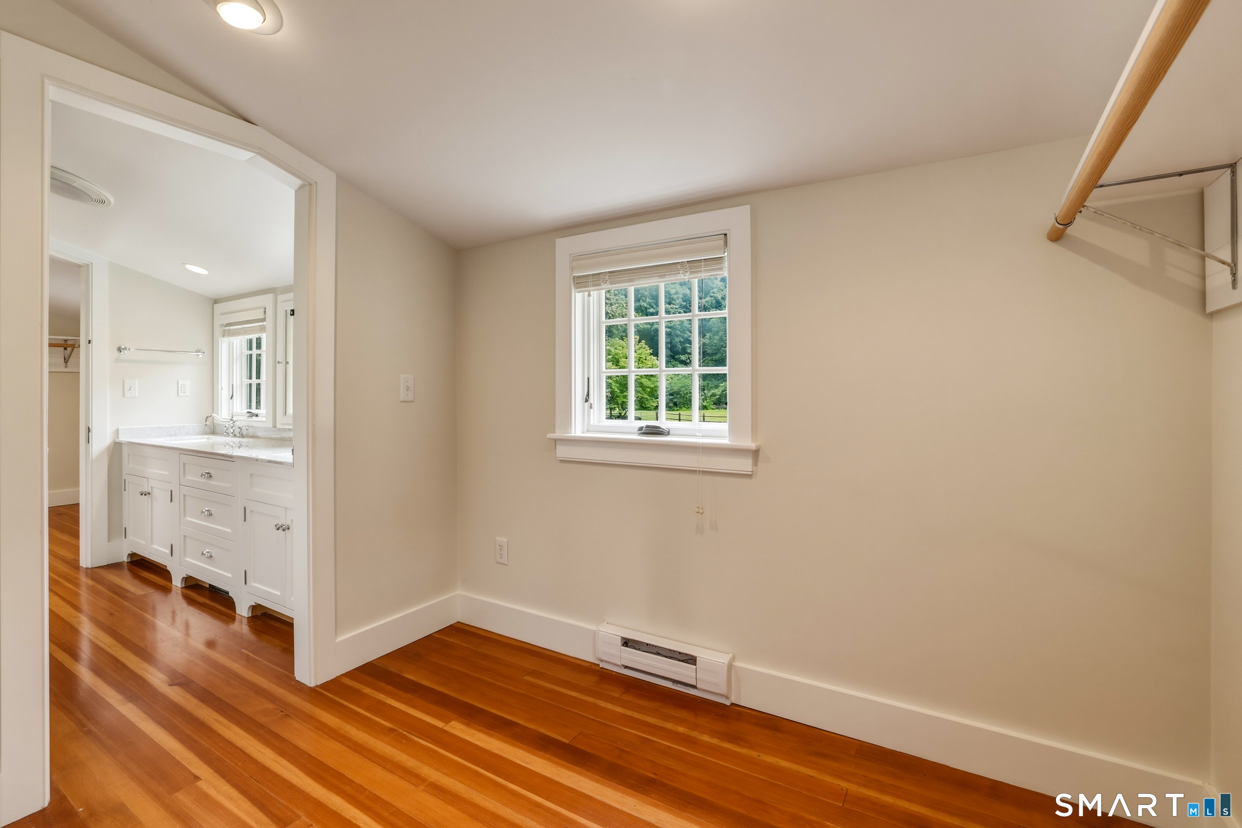 17 Curtiss Road Woodbury CT 06798