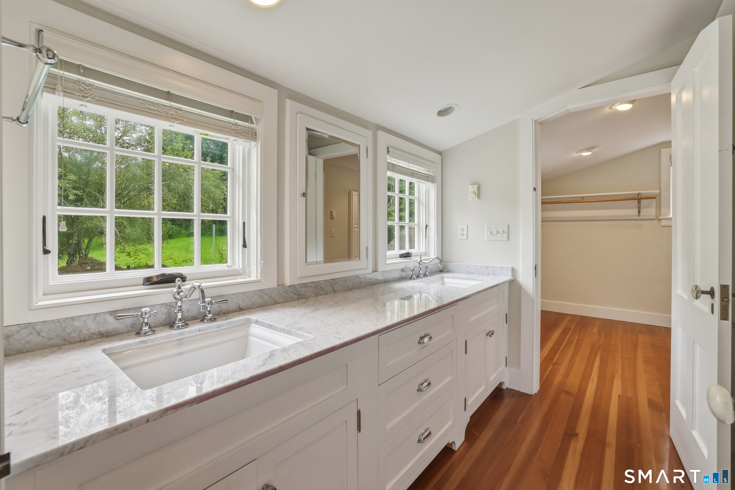 17 Curtiss Road Woodbury CT 06798