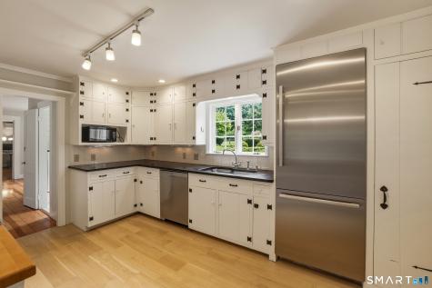 17 Curtiss Road Woodbury CT 06798