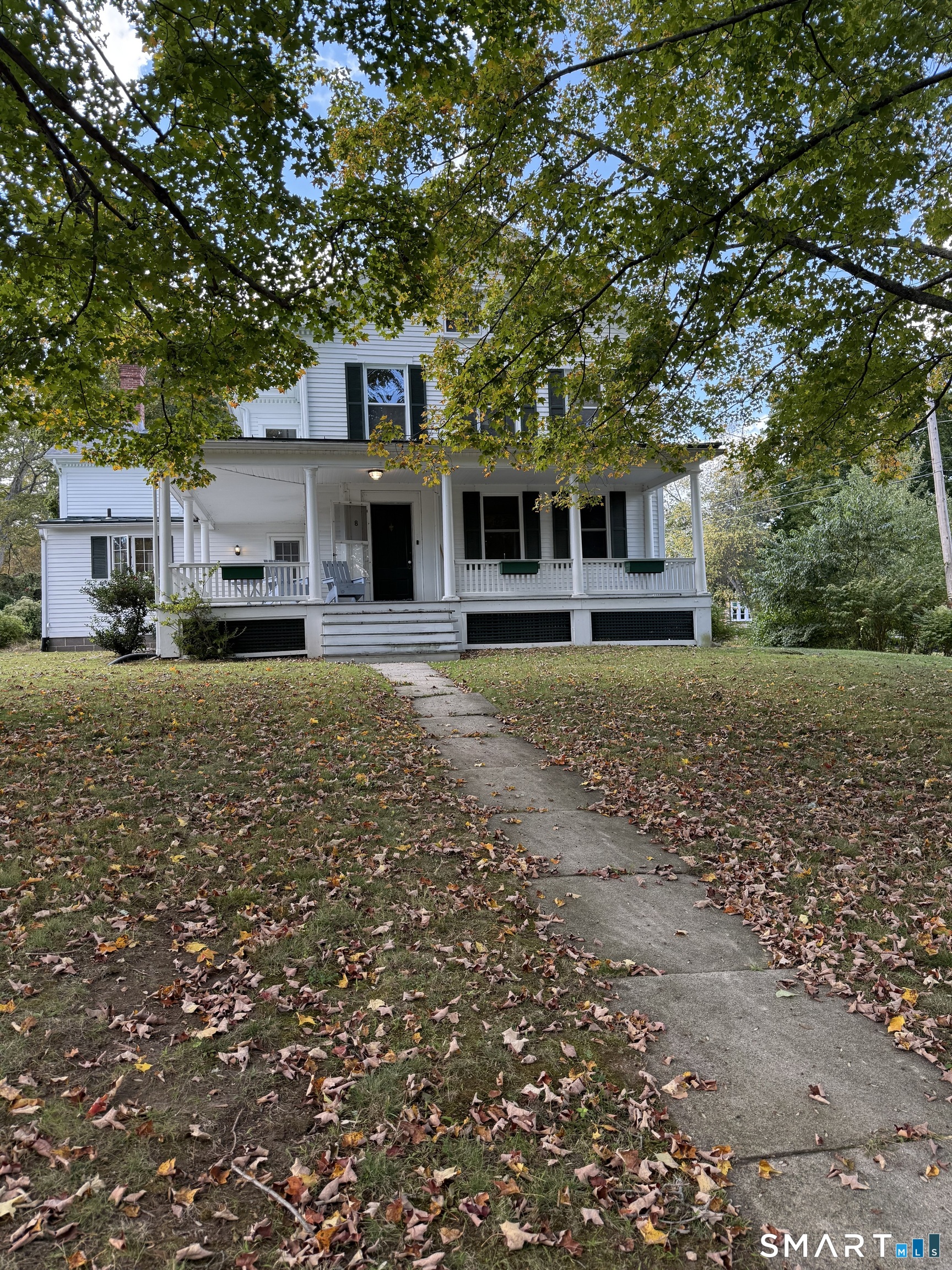 8 Prospect Street Essex CT 06426