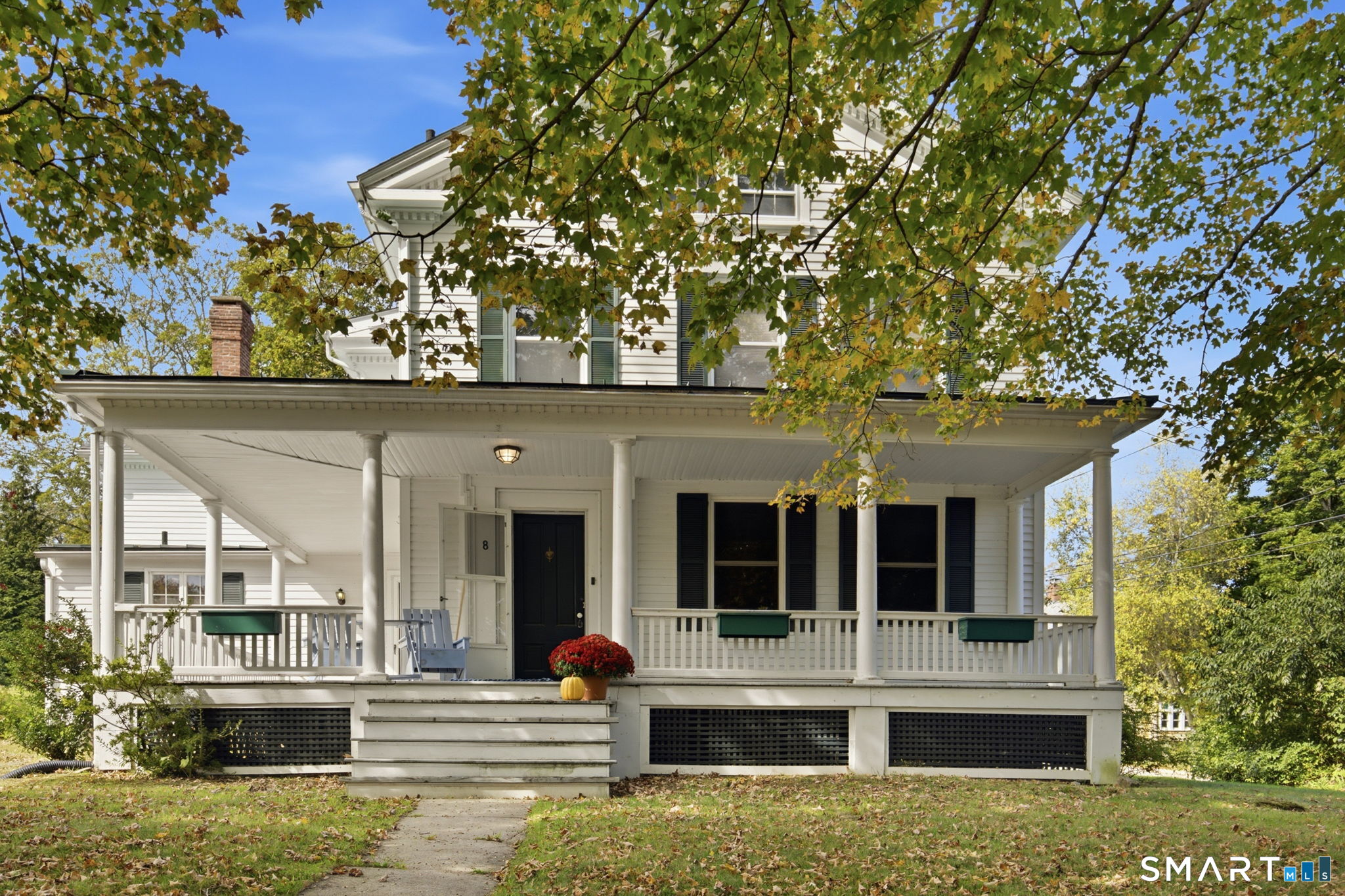 8 Prospect Street Essex CT 06426