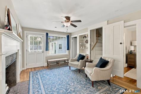 8 Prospect Street Essex CT 06426