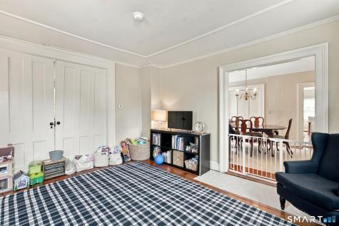 8 Prospect Street Essex CT 06426