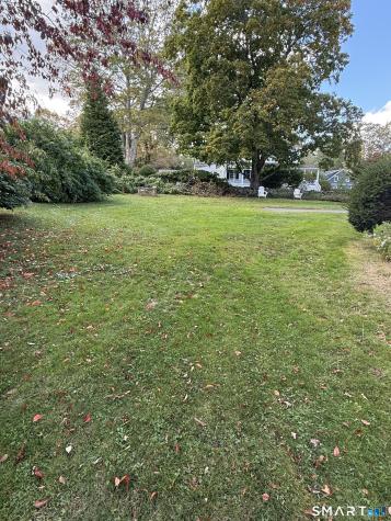 8 Prospect Street Essex CT 06426