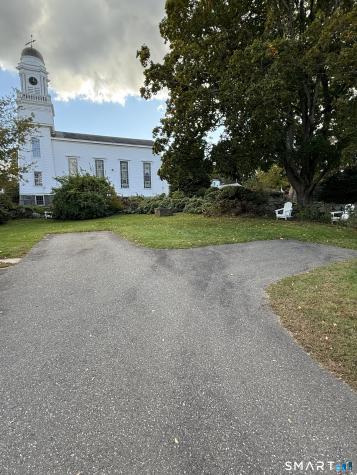 8 Prospect Street Essex CT 06426