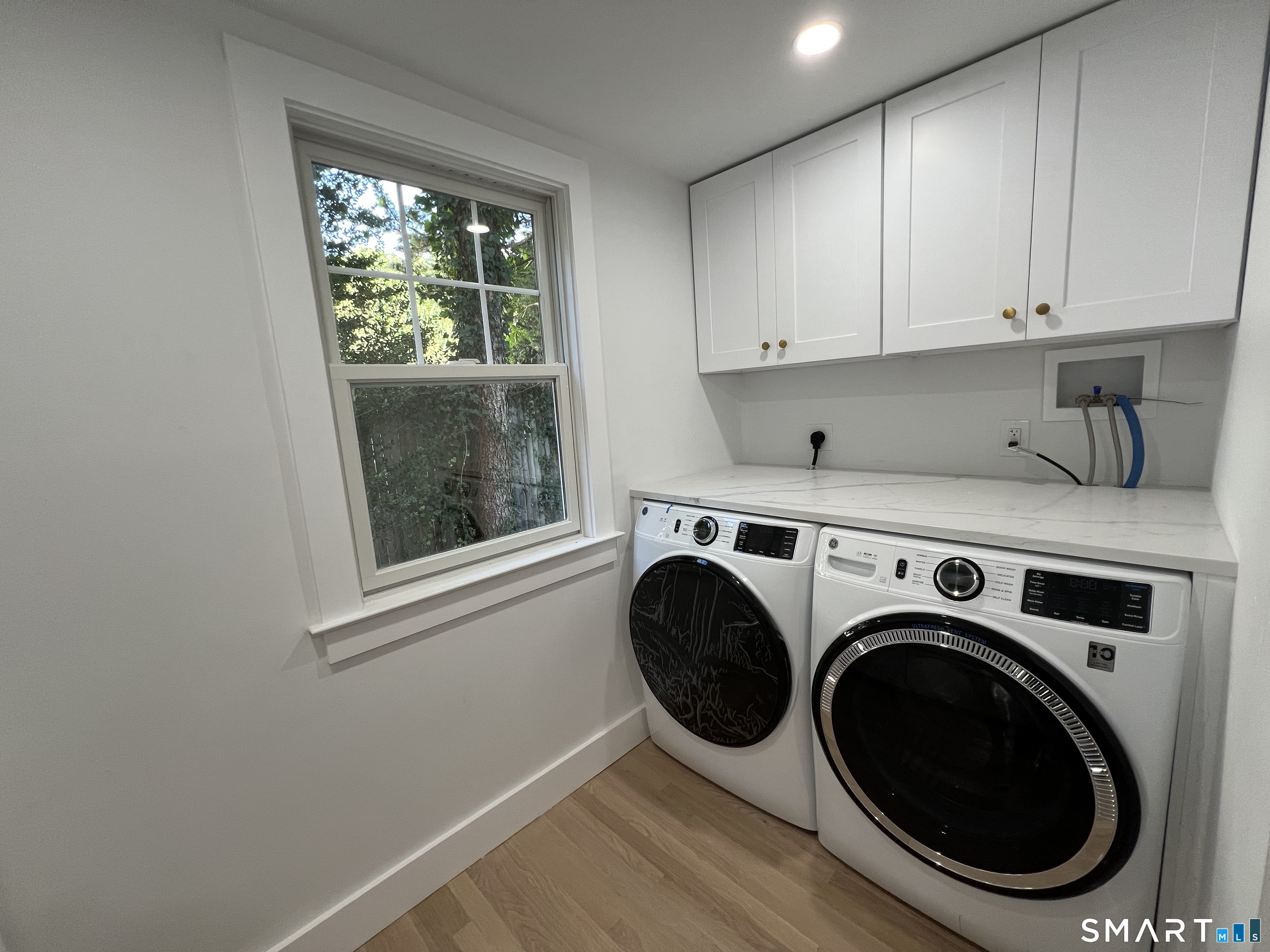 41 Pepperbush Lane Fairfield CT 06824