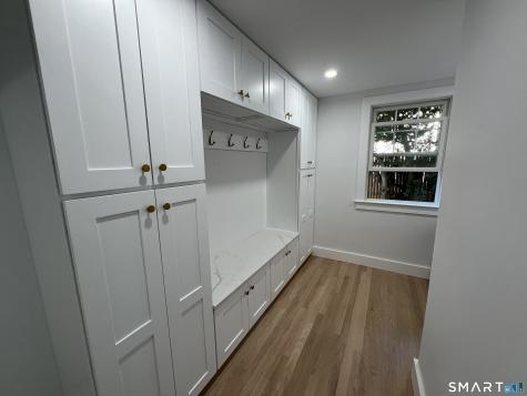 41 Pepperbush Lane Fairfield CT 06824