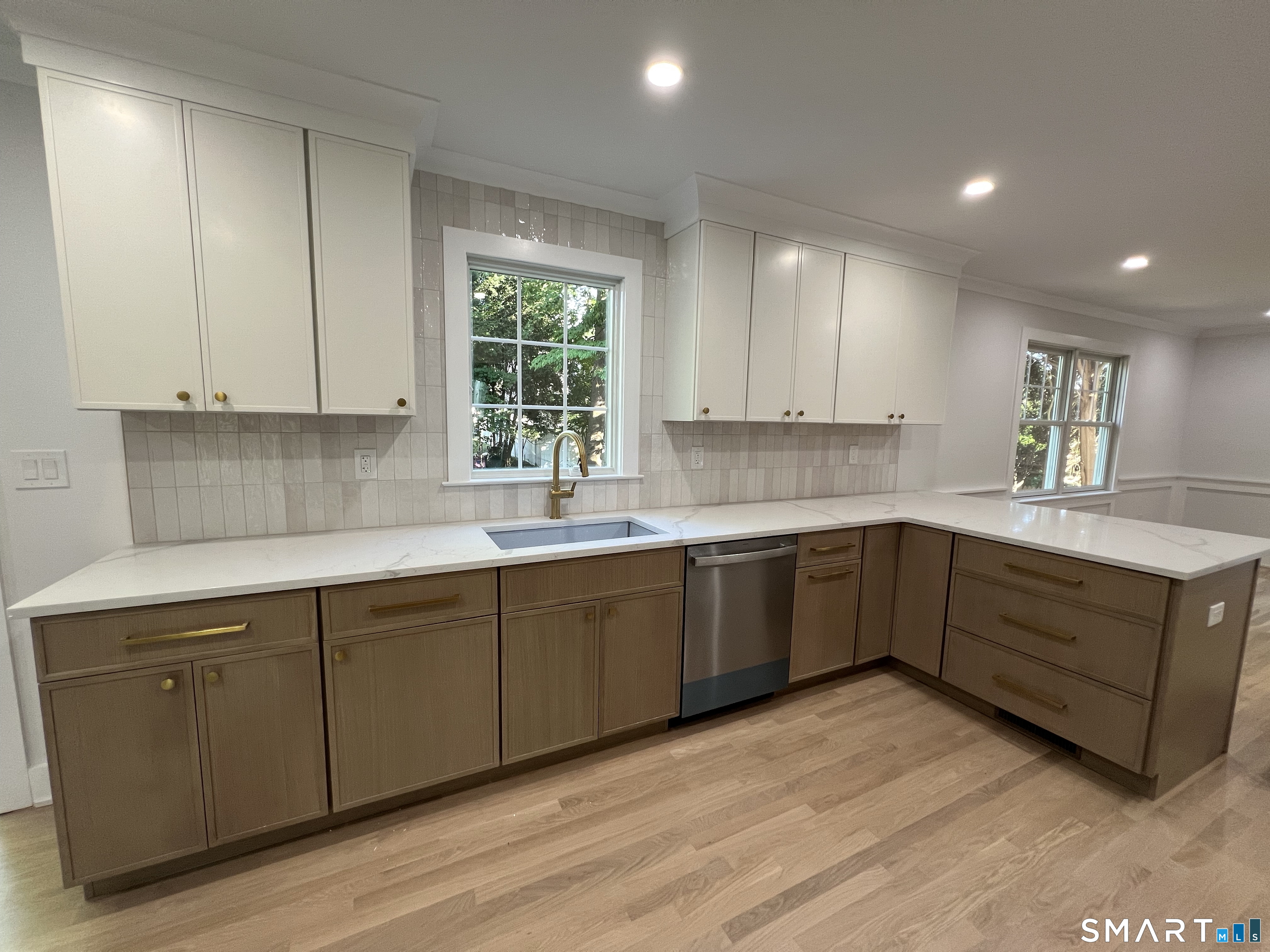 41 Pepperbush Lane Fairfield CT 06824