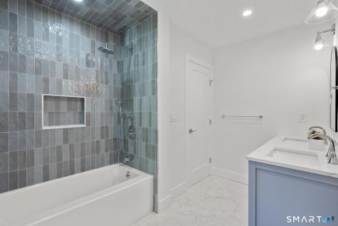 41 Pepperbush Lane Fairfield CT 06824