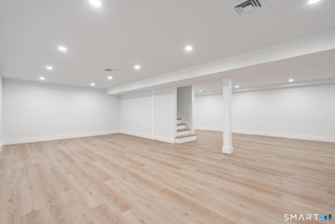 41 Pepperbush Lane Fairfield CT 06824