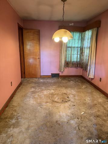 32 Visconti Avenue Waterbury CT 06704