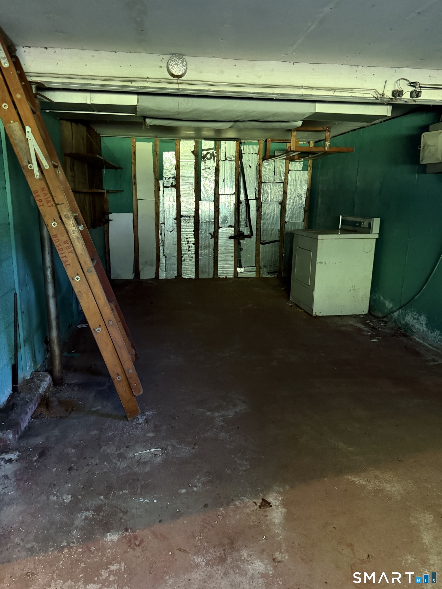 32 Visconti Avenue Waterbury CT 06704
