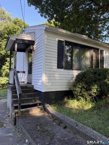 32 Visconti Avenue Waterbury CT 06704