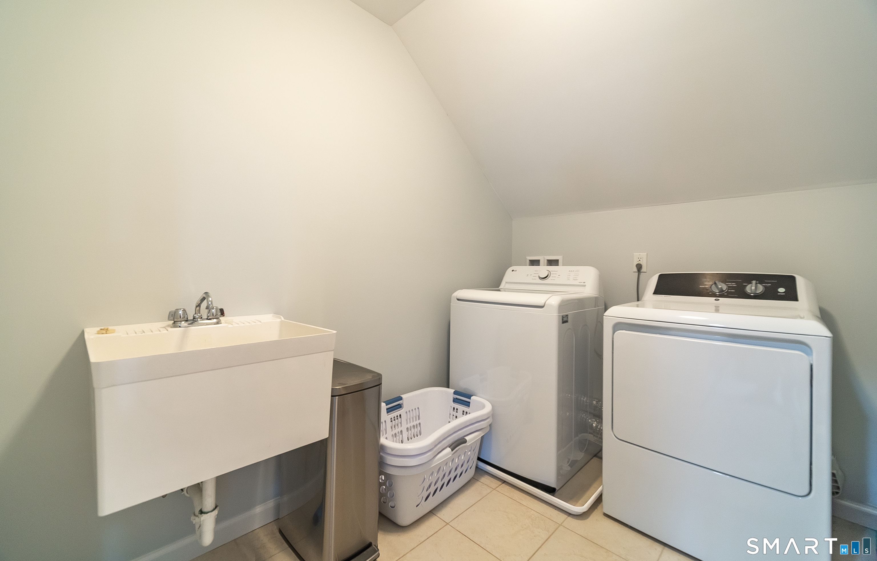 84 Brookstone Drive Colchester CT 06415