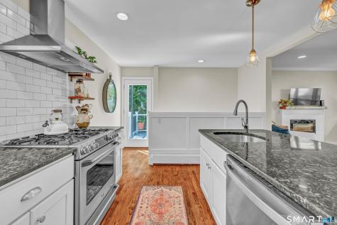29 Berkshire Drive Brookfield CT 06804