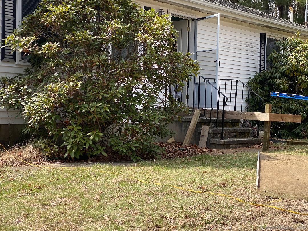 278 New London Road Colchester CT 06415