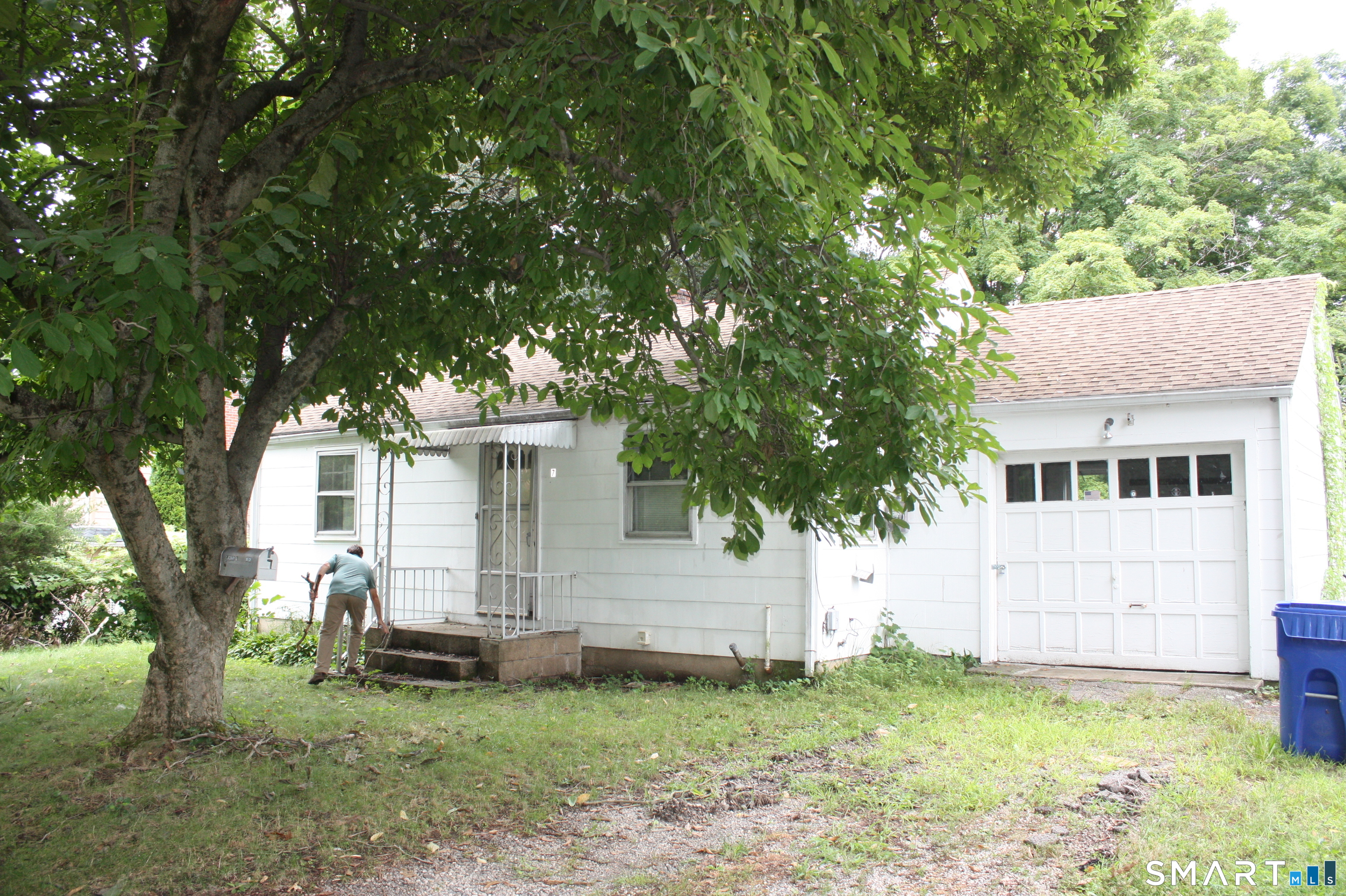 7 Hillwood Place Norwalk CT 06850