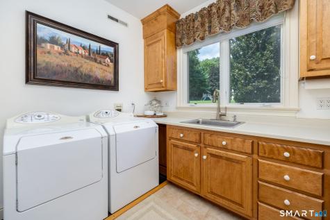 122 Windward Place Southington CT 06489