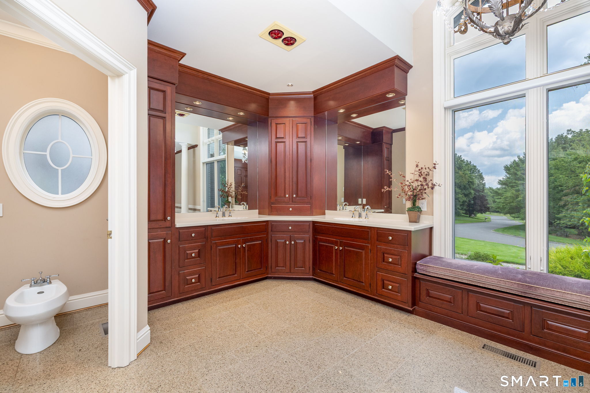 122 Windward Place Southington CT 06489