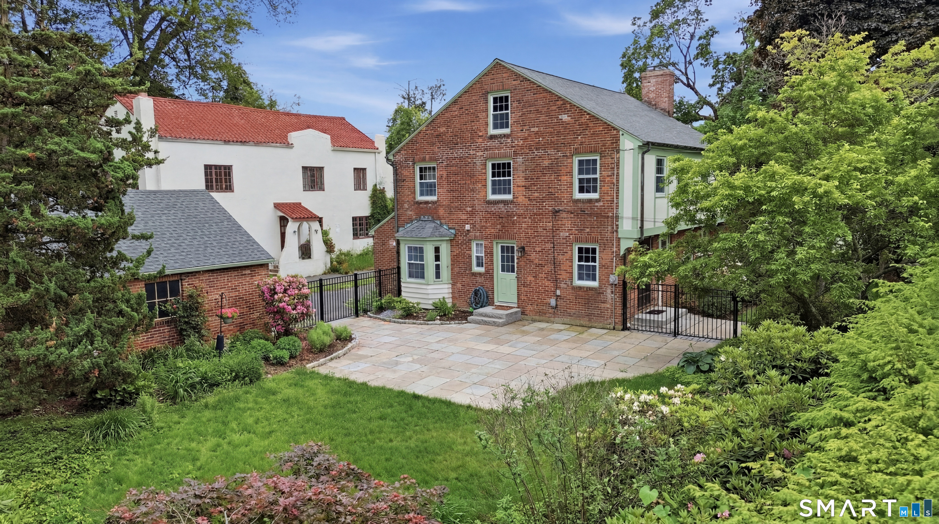 104 Newport Avenue West Hartford CT 06107