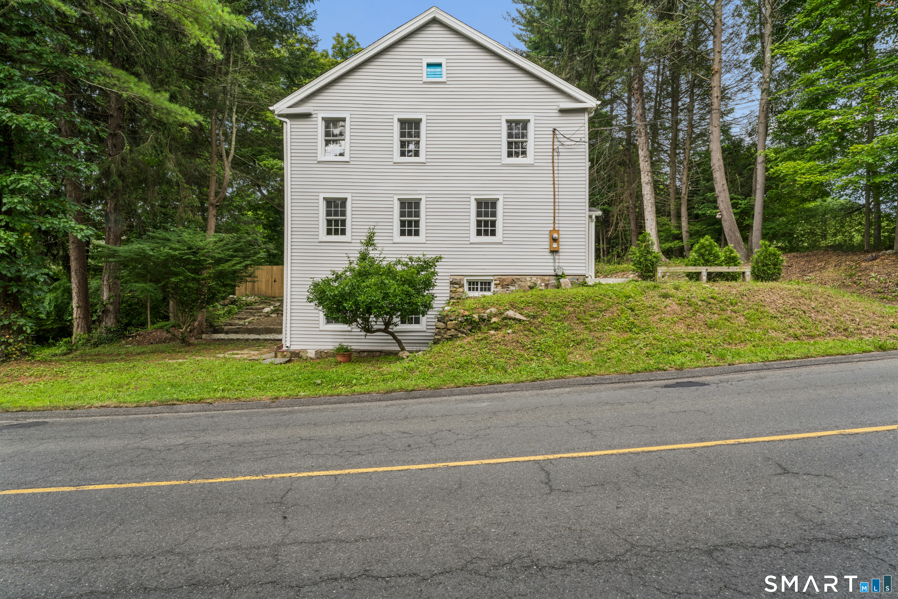 28 Walnut Hill Road Bethel CT 06801