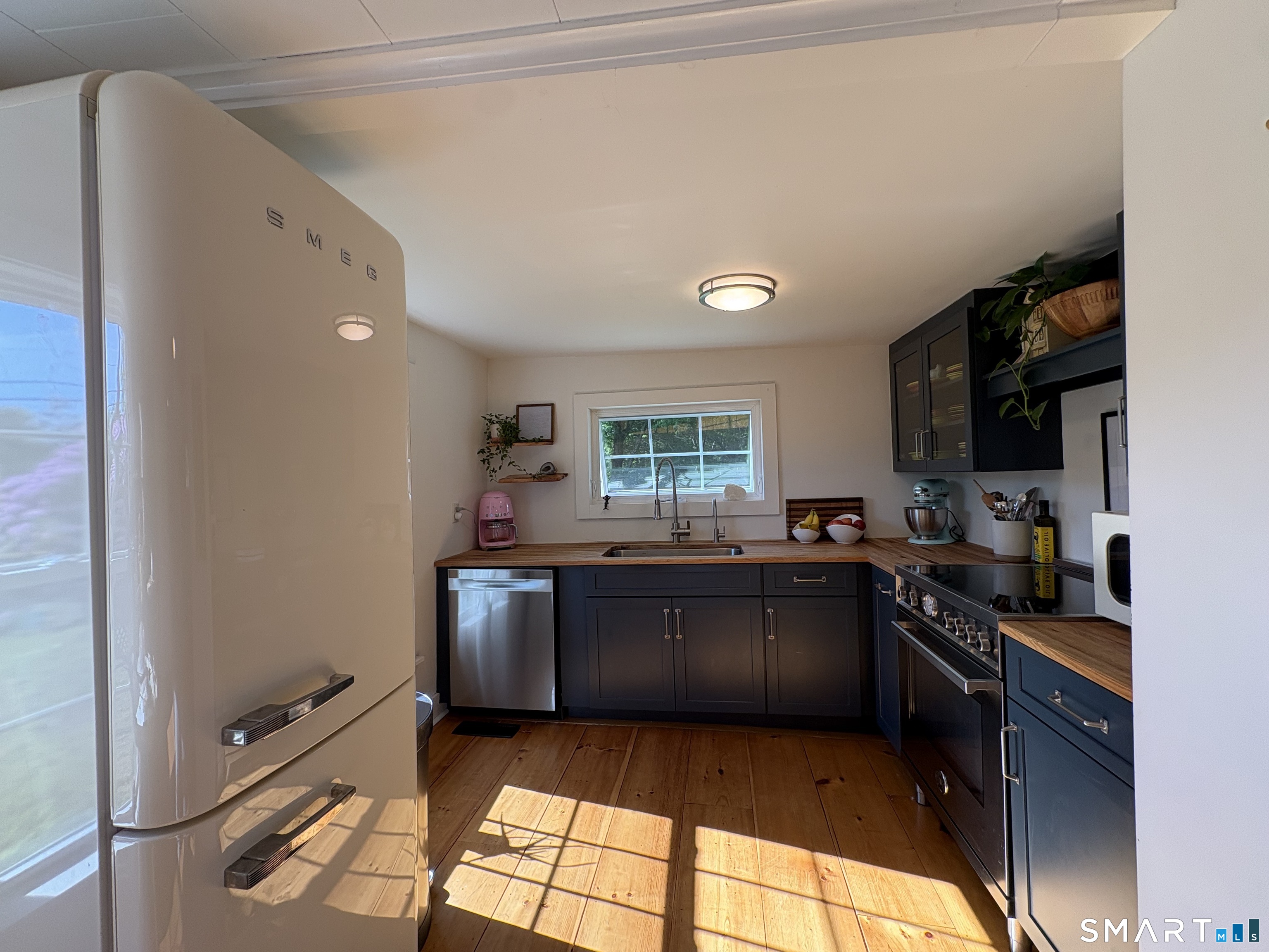 1106 Route 198 Road Woodstock CT 06281
