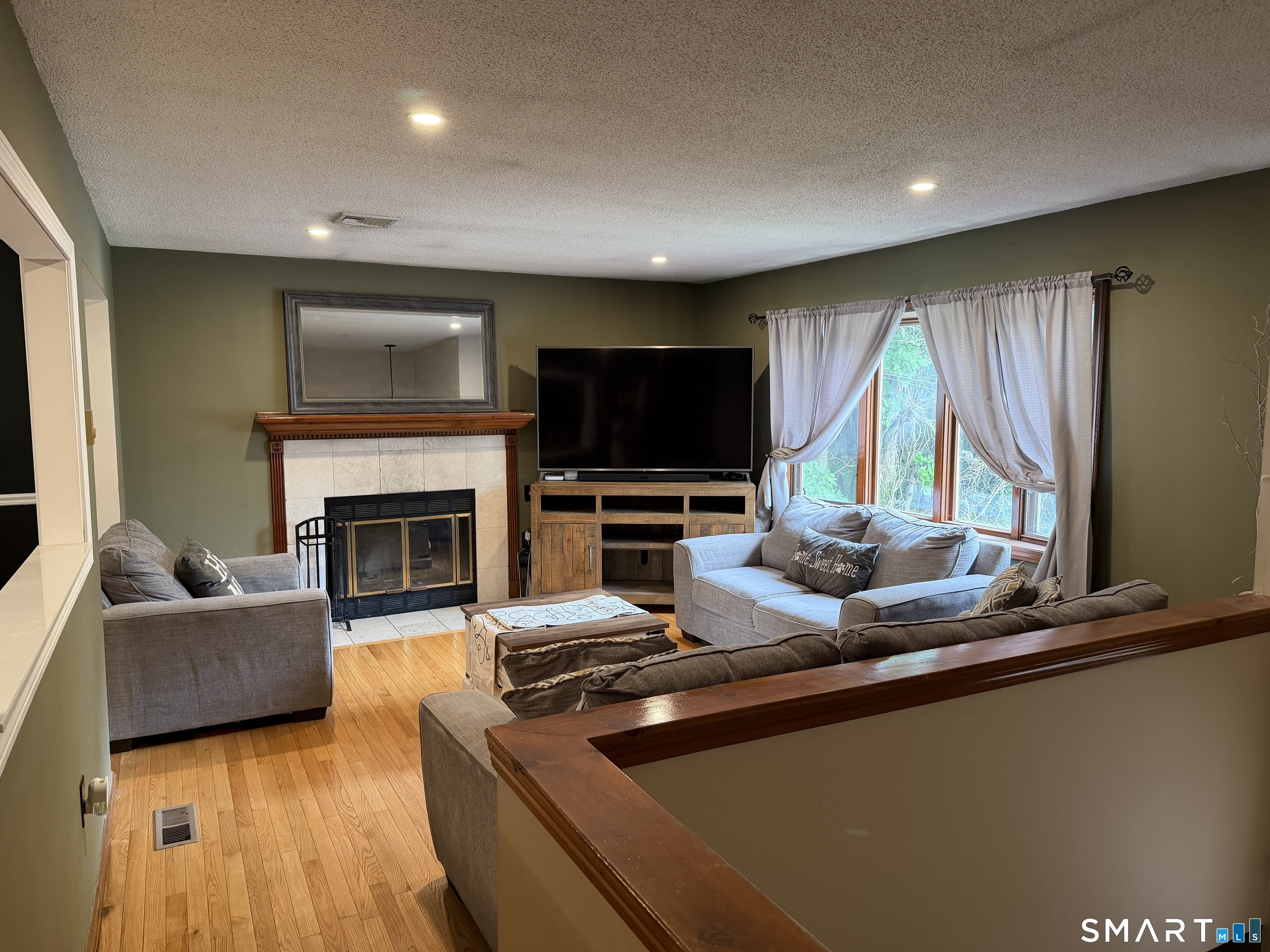 11 Batesmoor Road Waterbury CT 06705