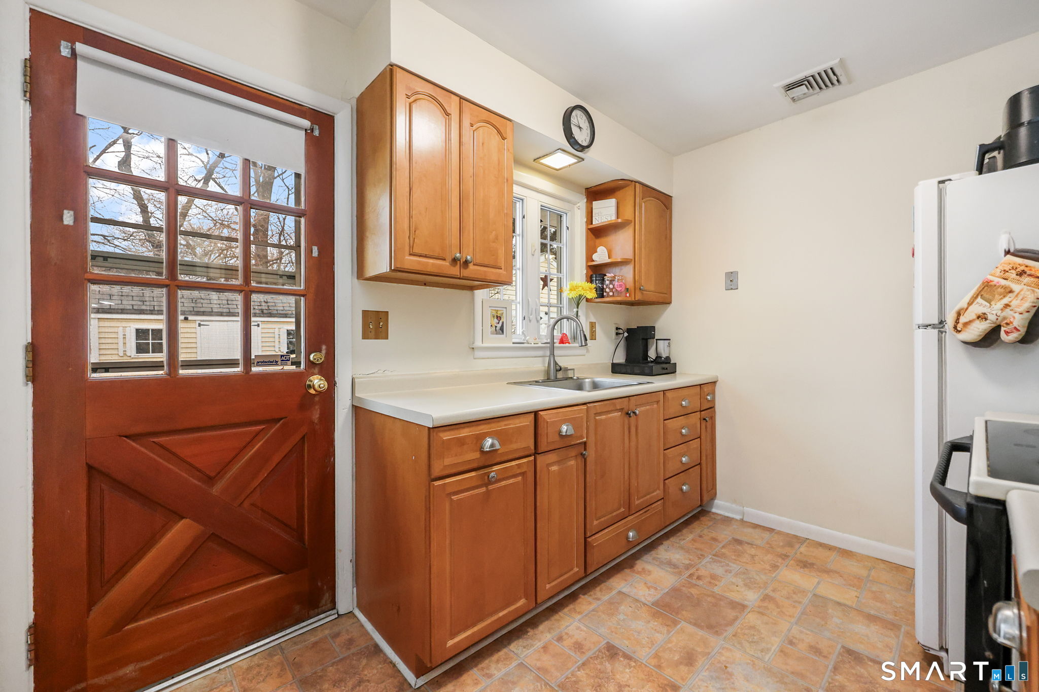 105 Daniel Drive Bridgeport CT 06606