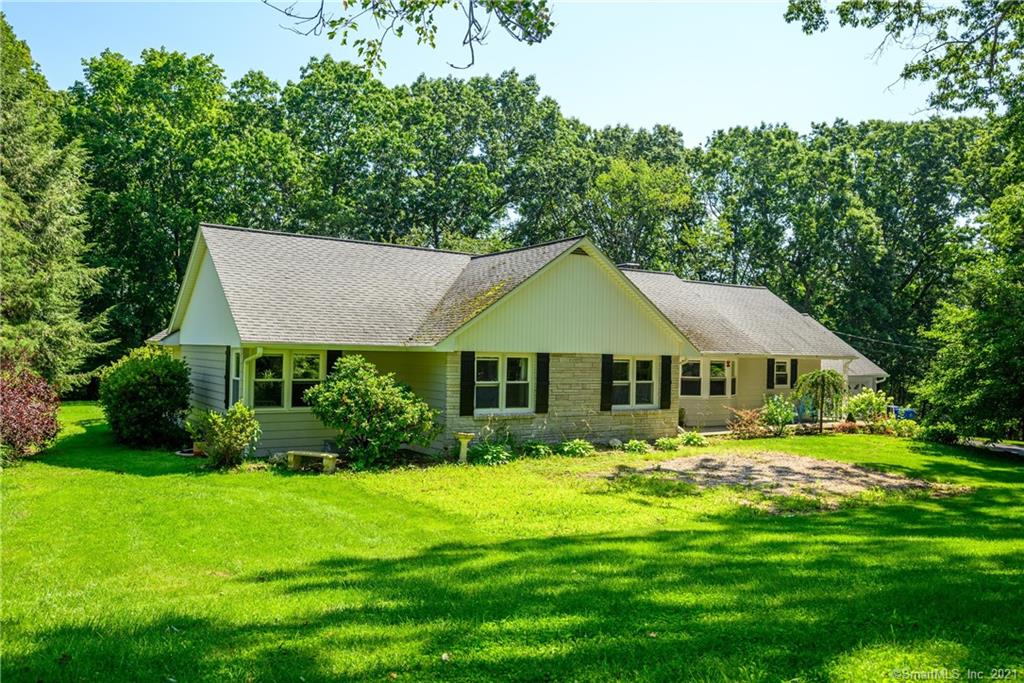 17 West View Drive Woodstock CT 06281
