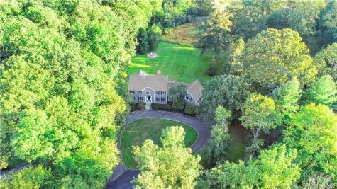 275 Foggwood Road Fairfield CT 06824