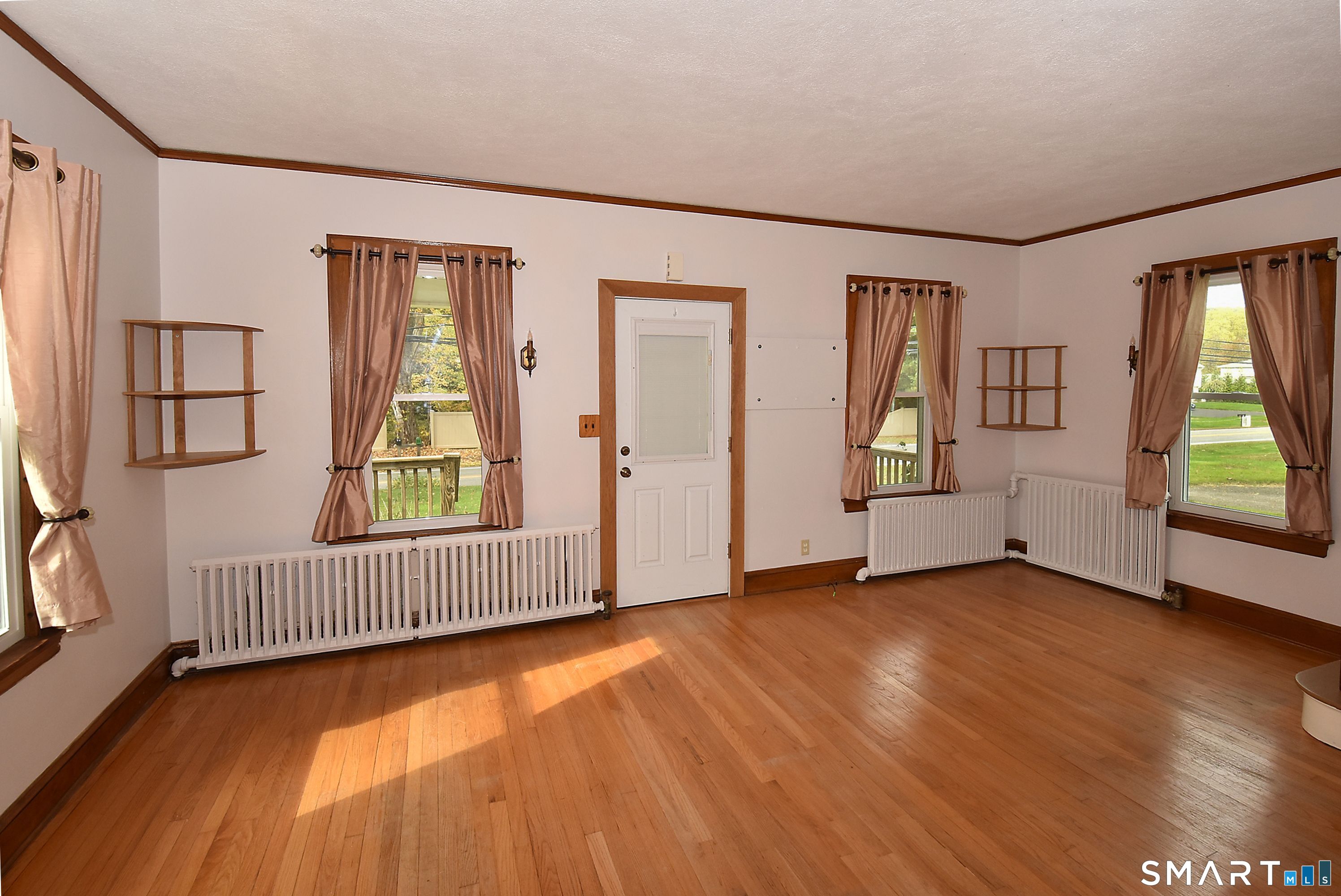 28 Duncaster Road Bloomfield CT 06002