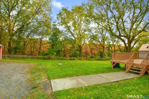 28 Duncaster Road Bloomfield CT 06002